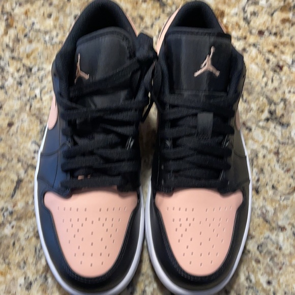 Air jordan-1-low-black-arctic-orange-white-mens - Picture 2 of 4